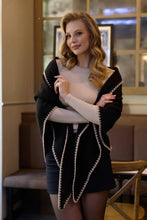 Load image into Gallery viewer, Knitted Triangle Shawl