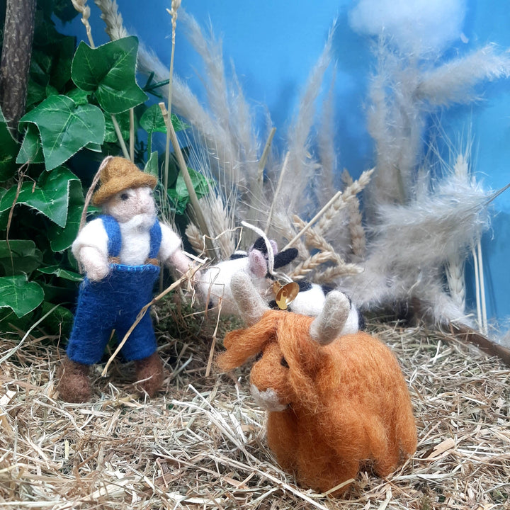 Handmade Hanging Felt Highland Cow Decoration