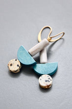 Load image into Gallery viewer, HYLE29 Gray and turquoise earrings