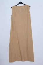 Load image into Gallery viewer, Sleeveless Short Dresses in 100% Linen REF. 10090