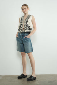 AA315 EMBROIDERED VEST JACKET WITH TIE