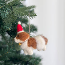 Load image into Gallery viewer, Felt Ornament - Cavalier King Charles Spaniel Dog GN26