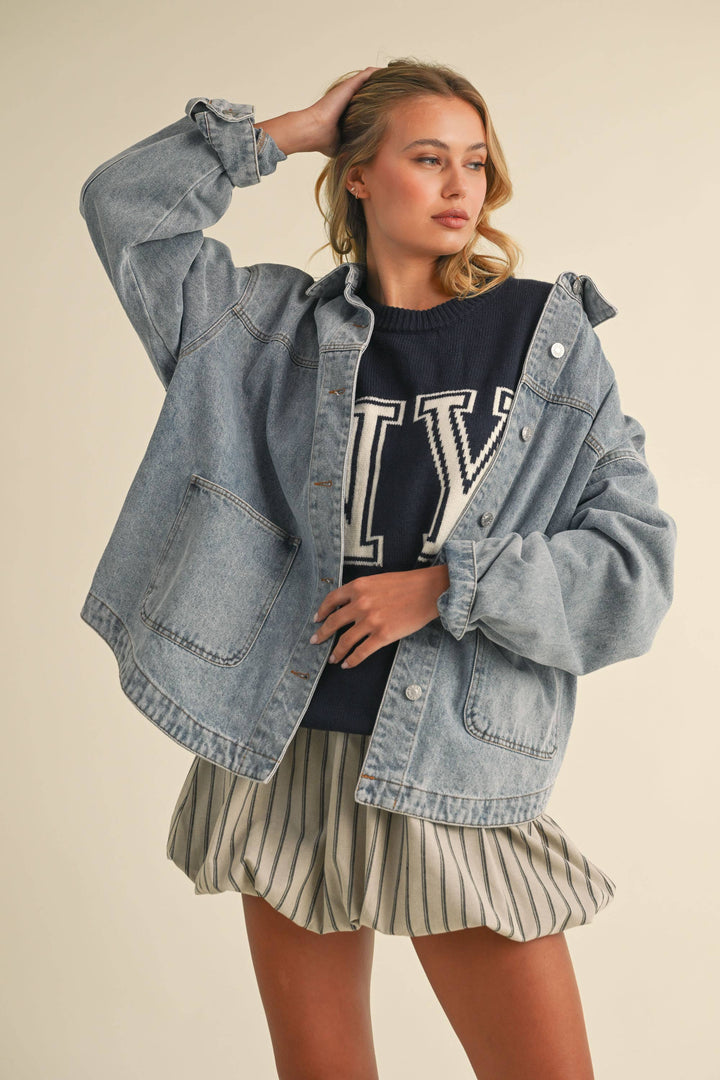 IJ1519 OVERSIZED FRONT POCKET DENIM JACKET