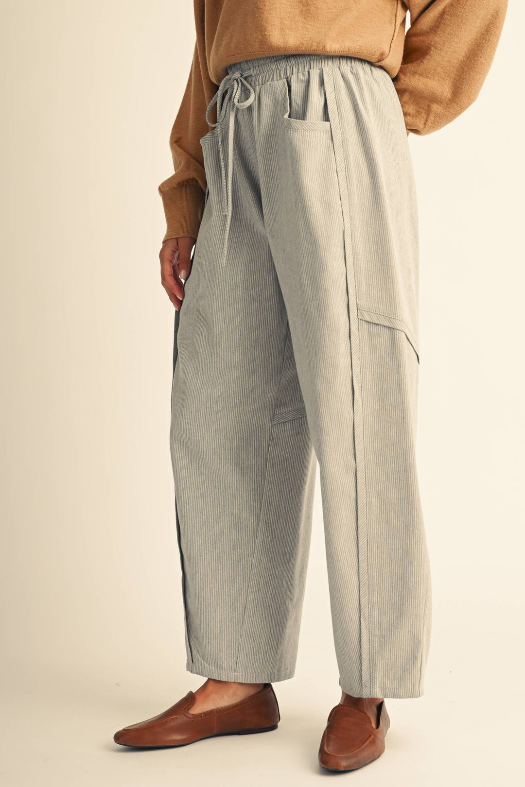 722IK Utility Barrel Leg Pants