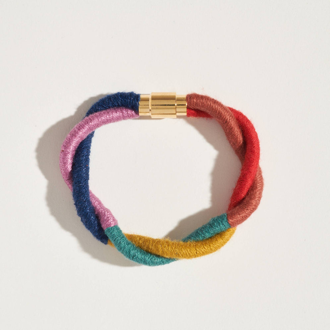 Twist PRIDE Magnetic Bracelet SA01