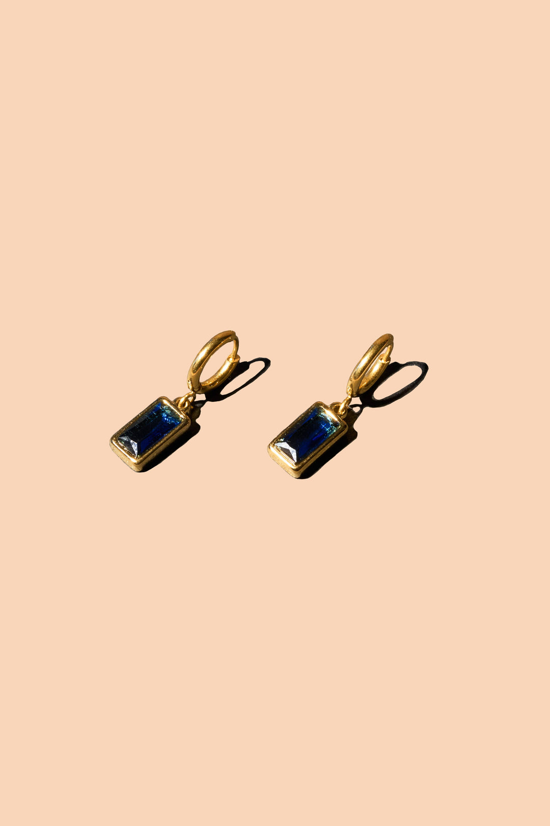 Vanessa Hoops