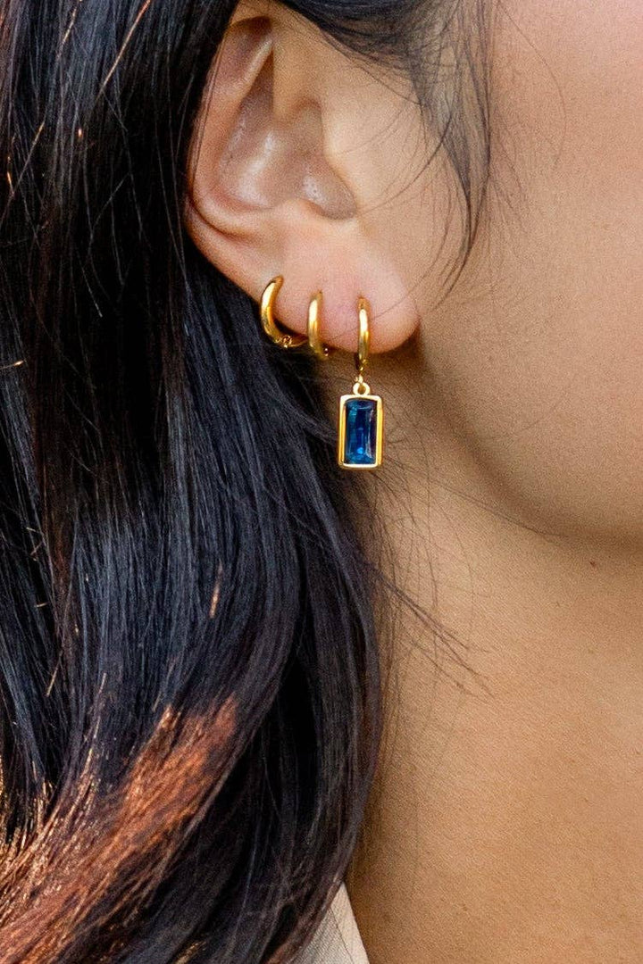 Vanessa Hoops