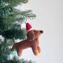 Load image into Gallery viewer, Felt Dachshund Dog with Christmas Hat GN27