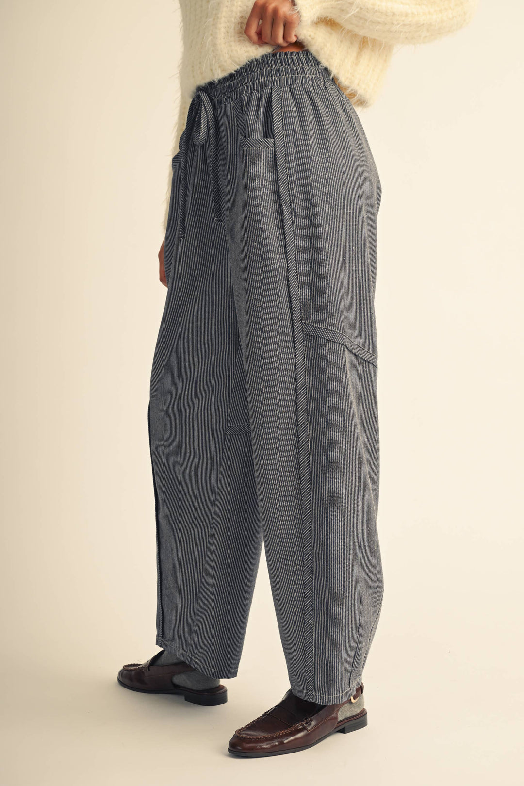 722IK Utility Barrel Leg Pants