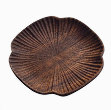 Load image into Gallery viewer, Black Walnut Flower Coaster FD01