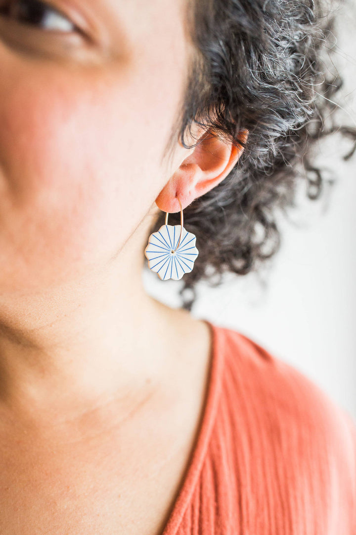 Pinstripe Pinwheel Hoops J003