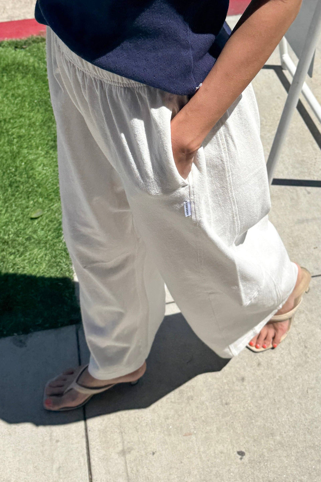Bare Pants LB221