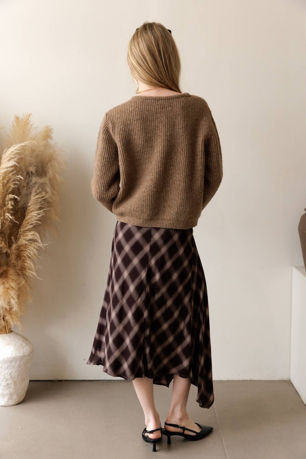 JT111 - TEXTURED KNIT BUTTON-UP CARDIGAN