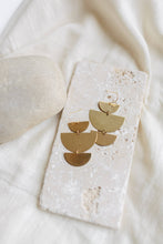 Load image into Gallery viewer, Brass Earrings No. 29