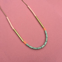 Load image into Gallery viewer, Dini Necklace LA11