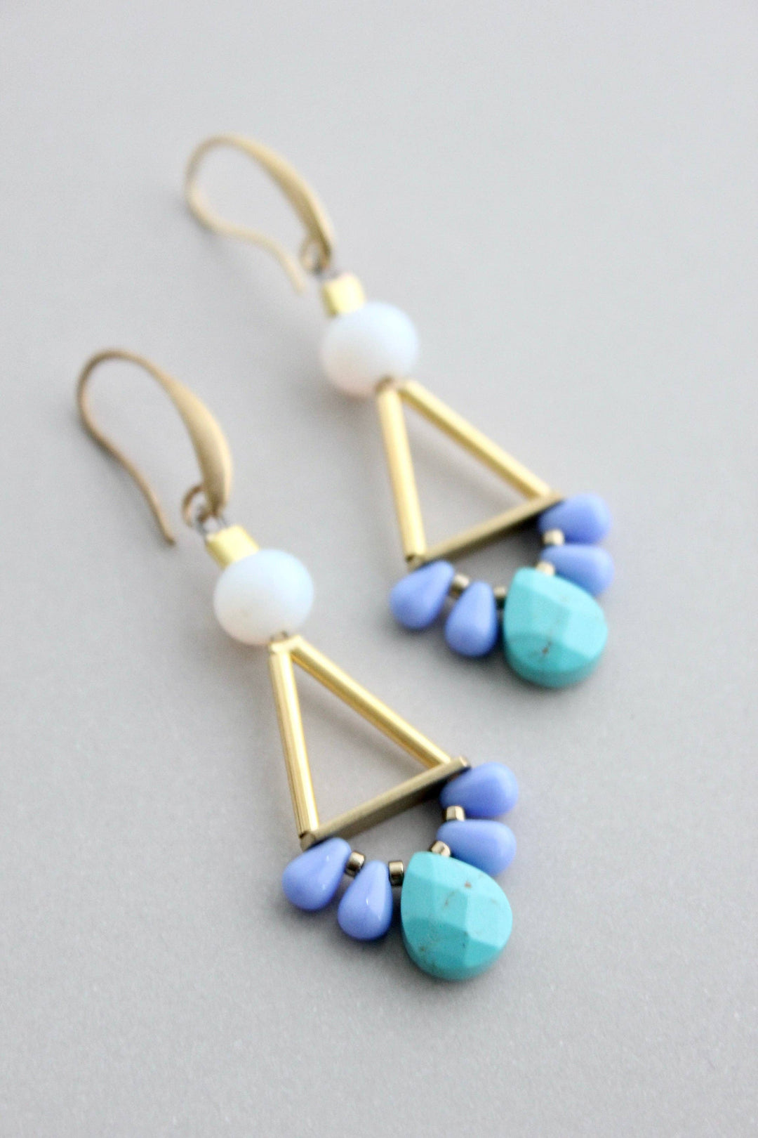 GNDE48 turquoise, lavender, and white earrings