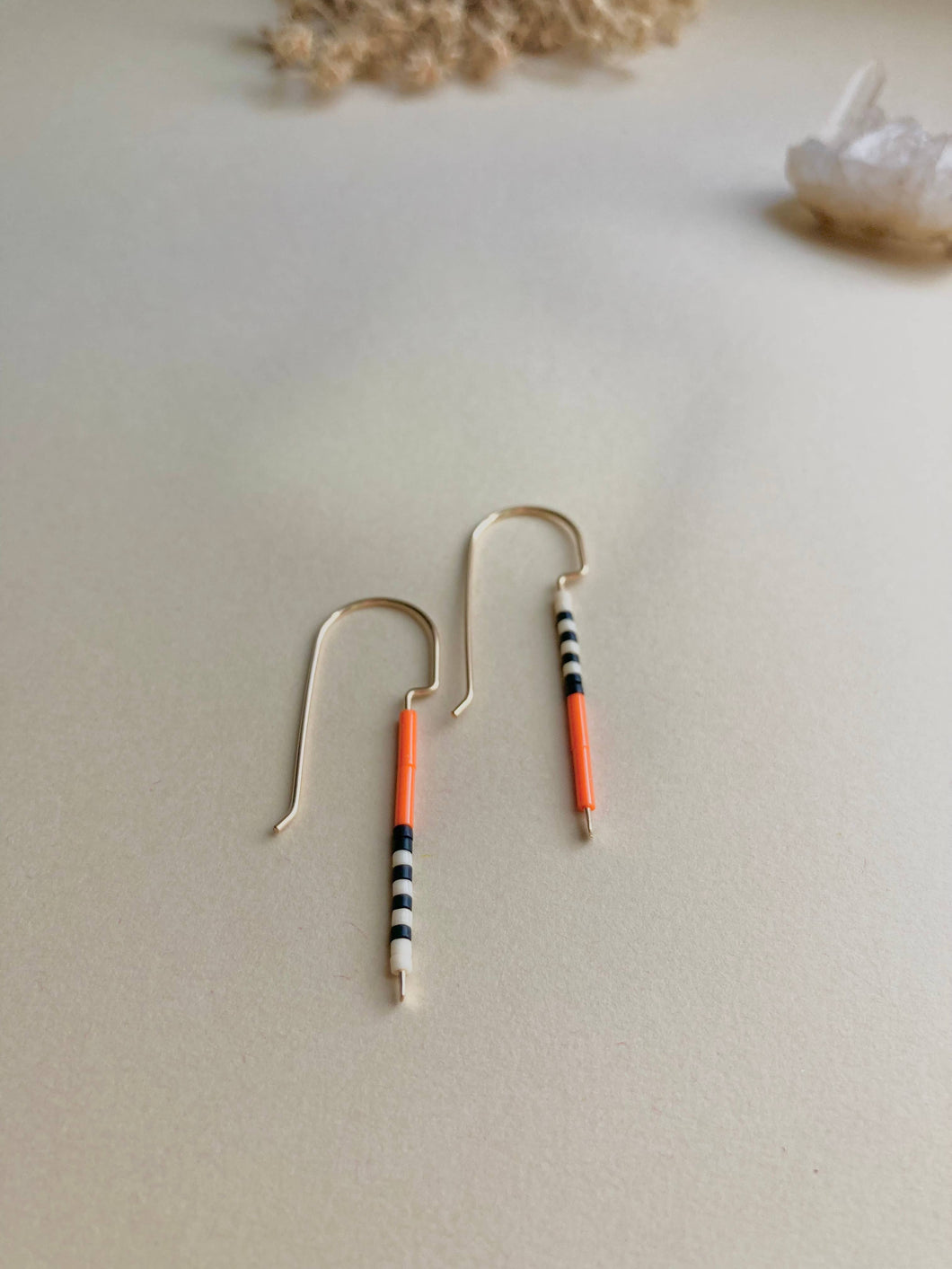 TH06 Twig Earring - Colorful Minimal Seed Bead