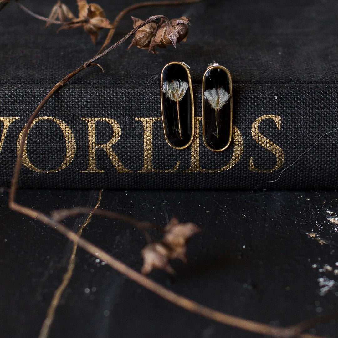 Oval Studs 074