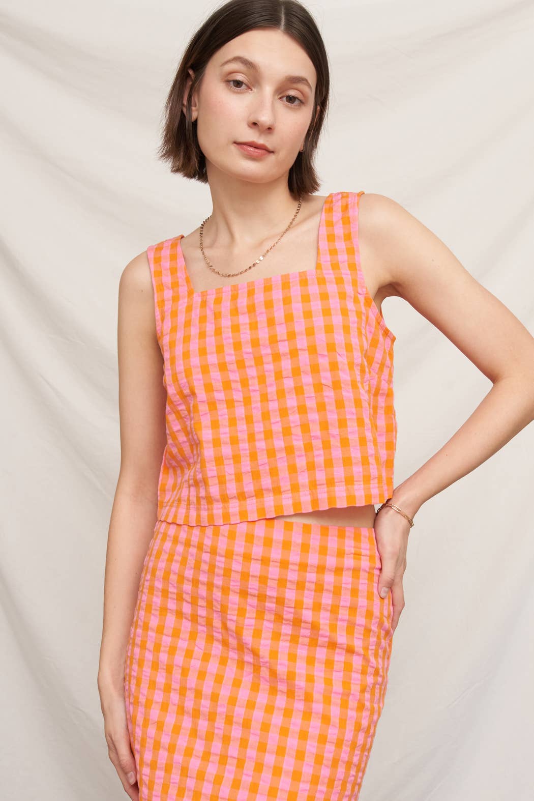 Sleeveless Square Neck Plaid Cropped Top EC763