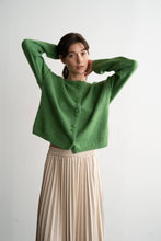 Load image into Gallery viewer, CREW NECK BUTTON CARDIGAN