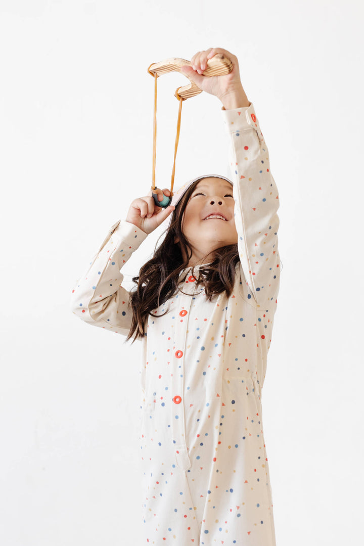 Wood Slingshot with 12 Felt Balls MP356