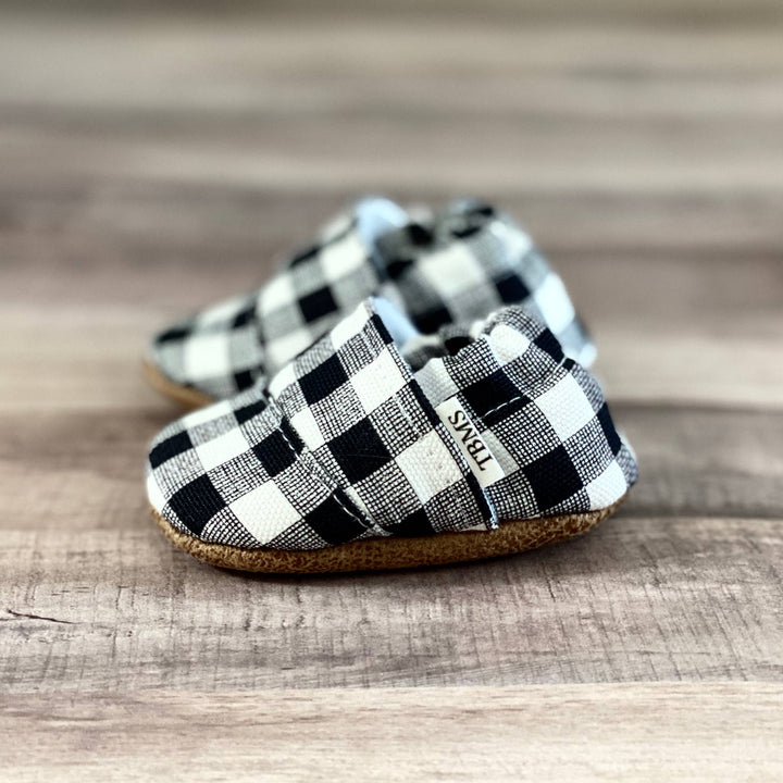 Black And White Buffalo Check Angled Moccasins TB225