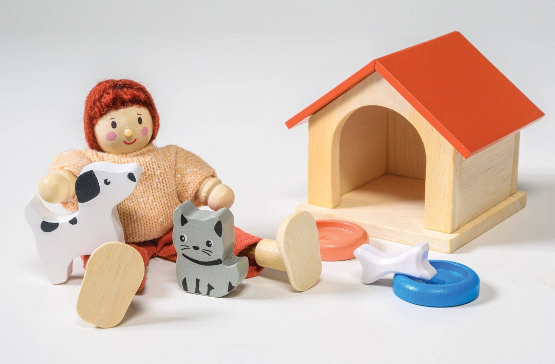 Wooden Dog &amp; Cat Pet Set