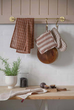 Load image into Gallery viewer, NORDIC potholders - sand/brown stripes