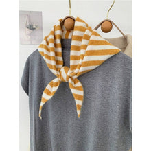 Load image into Gallery viewer, Thin Printed Small Handkerchief FR224