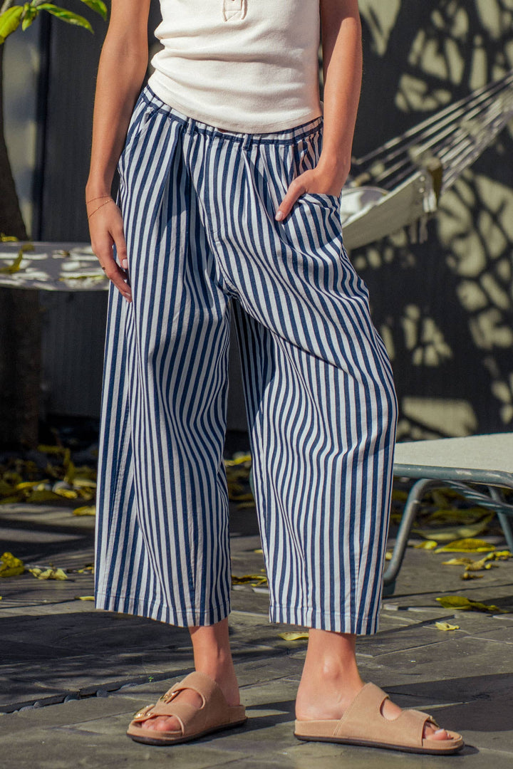 Striped Pleated Wide Leg Culotte Pants UD35
