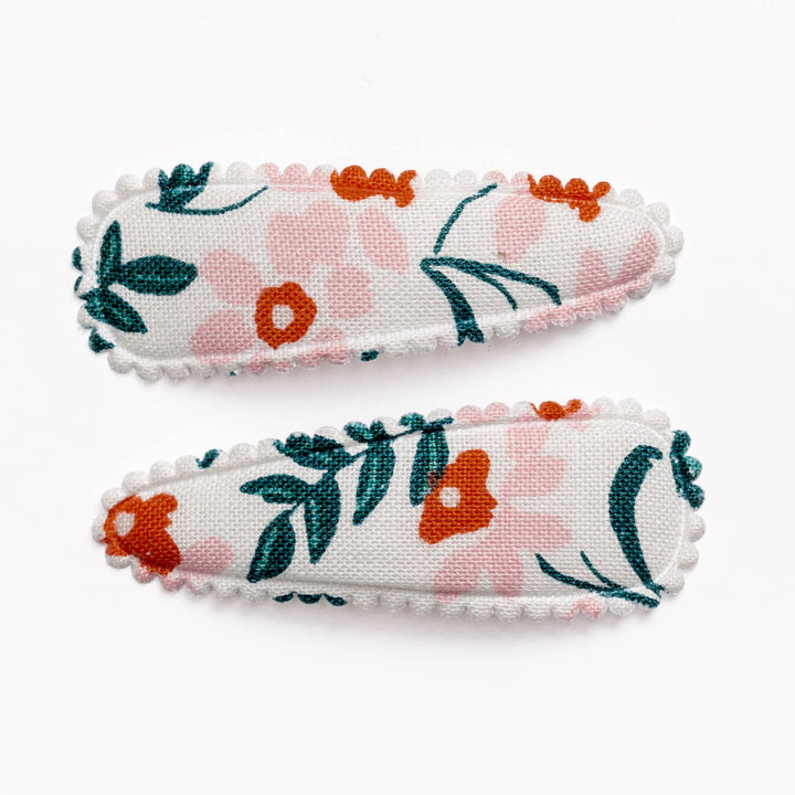 Mariposa Red &amp; Green Floral Fabric Hair Clips FC98