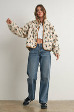 Load image into Gallery viewer, Floral Print Fluffy Fleece Jacket - BM811