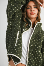 Load image into Gallery viewer, High Pile Fleece Puffer Jacket - BMJ7831