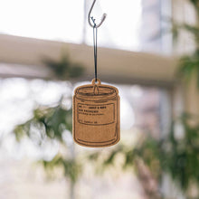 Load image into Gallery viewer, Amber &amp; Moss– Air Freshener