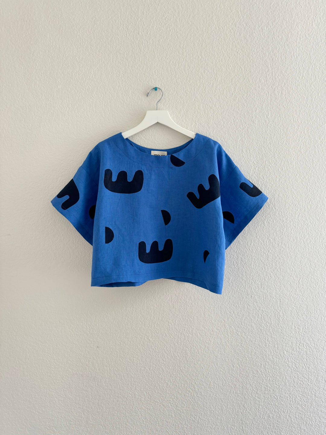 Blue linen top JL35