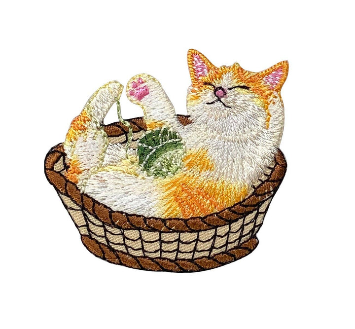 Cat in Basket, Playing with Yarn Ball, Pets, Kitten, Embroidered, Iron on Patch IR