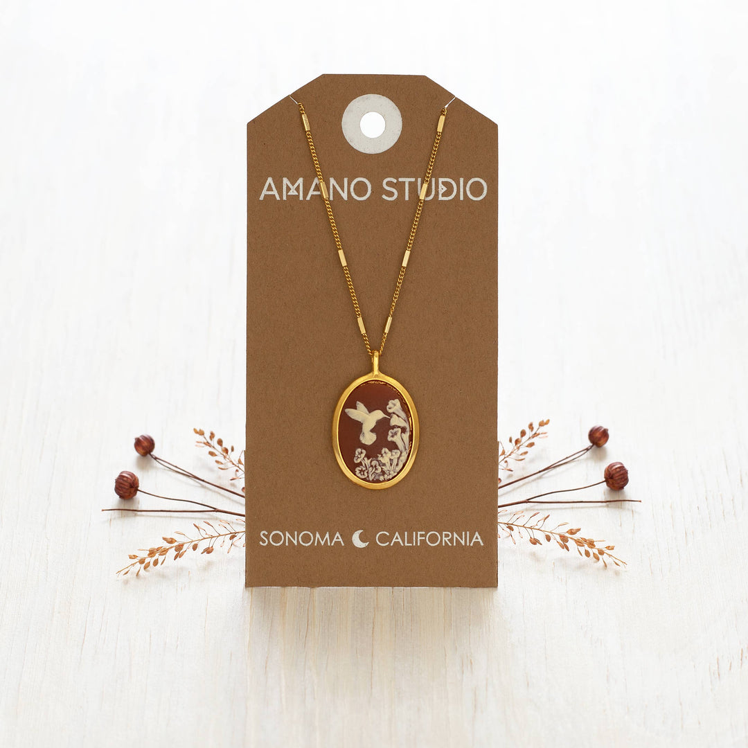 Hummingbird Vintage Cameo Necklace AS06