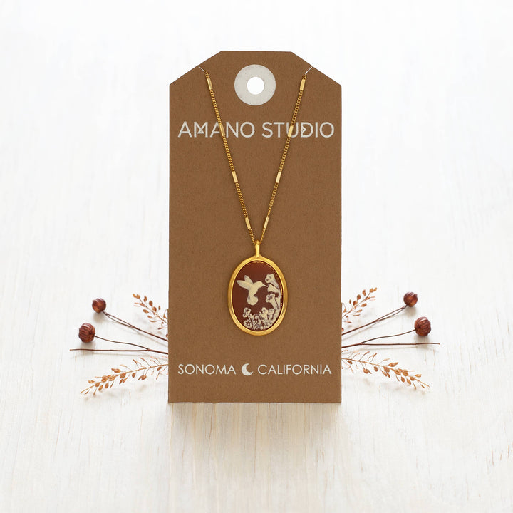 Hummingbird Vintage Cameo Necklace AS06