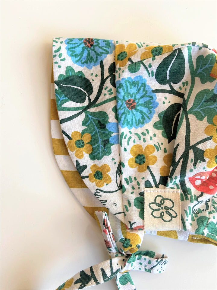 Reversible Sun Bonnet - musical gnome
