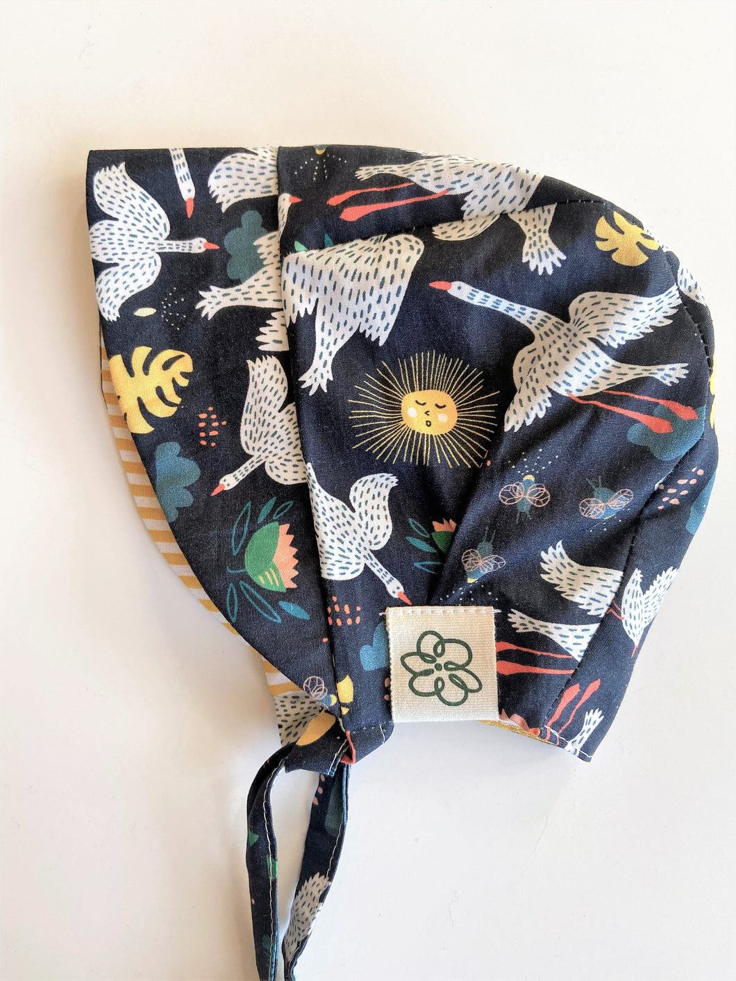 Reversible Sun Bonnet - Flight path