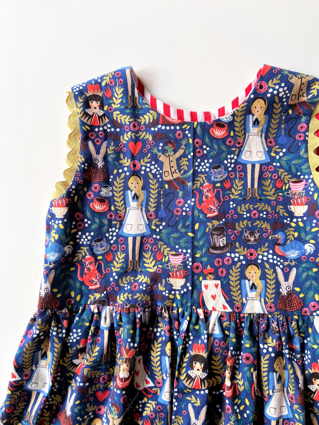 Sleeveless Alice in Wonderland Dress