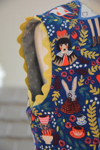 Sleeveless Alice in Wonderland Dress