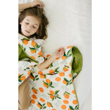 Load image into Gallery viewer, Large Clementine Throw