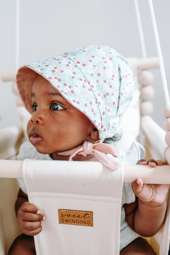 Reversible Sun Bonnet - Flight path